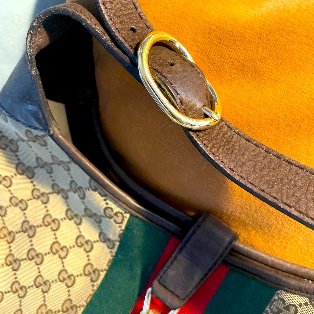 💥Gucci hobo handbag with shoulder belt💥 - Picture 7 of 11